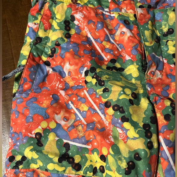 BURTON KIDS 5T CANDY PRINT SNOW SUIT - Picture 3 of 6